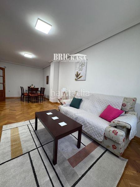 Foto 23ea5767-d391-4722-a687-933dcf4ebb97. Rent flat in Centro Cáceres