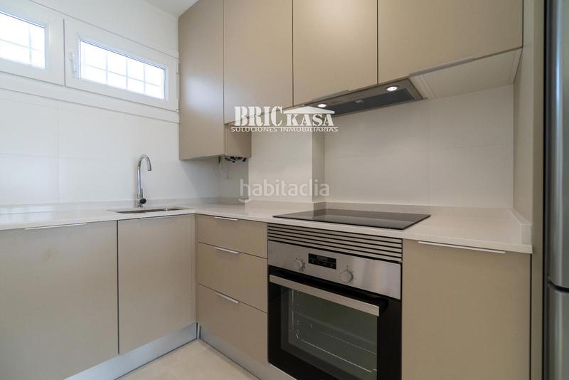Foto e5b01558-11d1-4385-a99e-27e55b3cb8cb. Appartamento con riscaldamento parcheggio in La Carihuela - Los Nidos Torremolinos