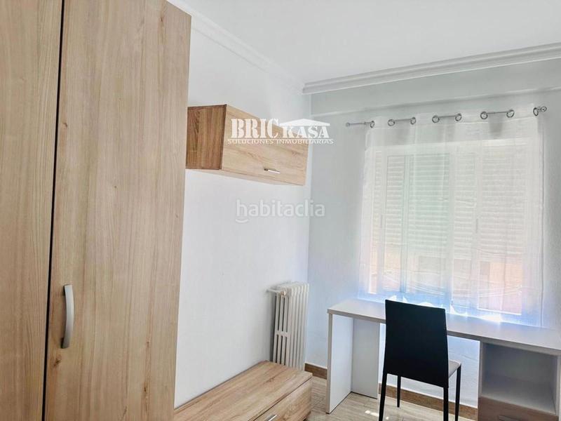 Foto 7d6e2f68-371e-4ec2-b3fd-4f178262589a. Alquiler piso  estudiantes en Centro Cáceres