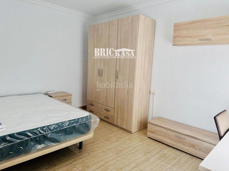 Foto 9ad2217b-559f-40de-bde2-a27b62b88db2. Alquiler piso  estudiantes en Centro Cáceres