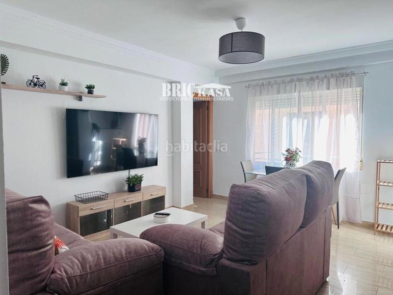 Foto cc8dd23d-50fa-40f1-9b12-1cc23aa3b33a. Alquiler piso  estudiantes en Centro Cáceres