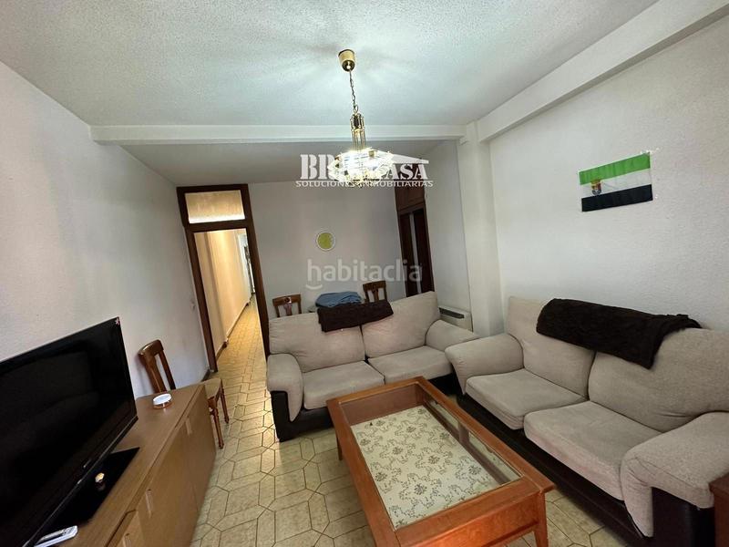 Foto 23b348fb-60f3-455e-867f-c555827f944a. Lloguer pis a Centro Cáceres