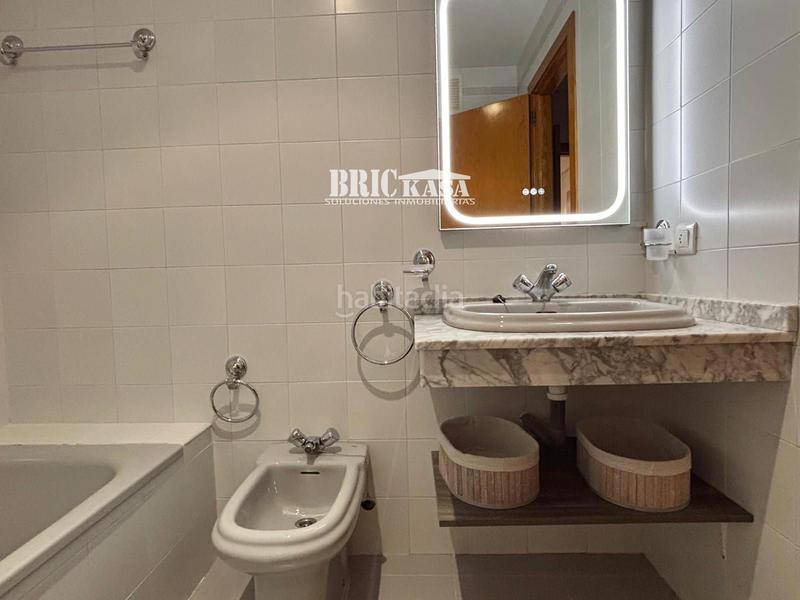 Foto 78102573-aef9-48bc-9082-04c59cf062df. Lloguer pis amb calefacció a Centro Cáceres