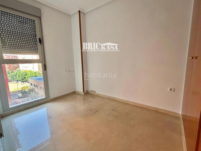 Foto 05b035fa-765a-4f00-b344-c9b8974c9d7e. Rent flat with heating in Centro Cáceres