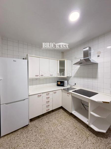 Foto f59e4bca-b346-4c00-af46-e76828f77680. Affitto appartamento con parcheggio in Casco Antiguo Cáceres