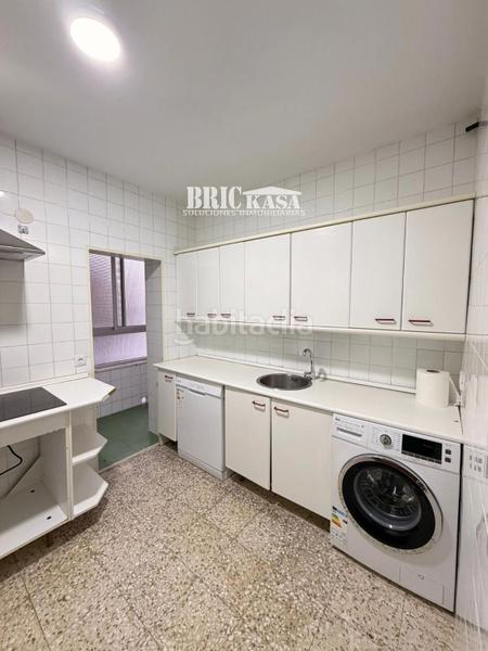 Foto 9462dc08-fd6f-48e1-88e5-ed80d3f25709. Location appartement avec parking dans Casco Antiguo Cáceres