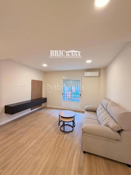 Foto b254a77c-7f60-42ab-b9d9-4ff62f110f93. Miete etagenwohnung mit heizung in Centro Cáceres