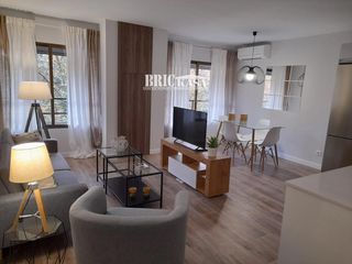 Miete Etagenwohnung  N/a. Piso en el centro de cáceres