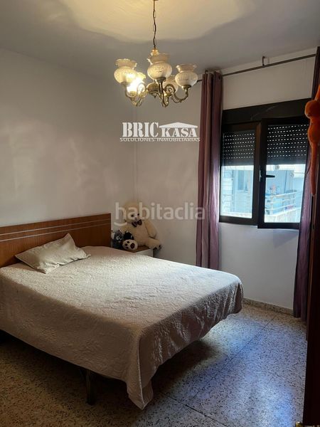 Foto d6a67c55-7bcd-43d8-b32e-7f16c6c463e9. Pis amb aparcament a Centro Cáceres