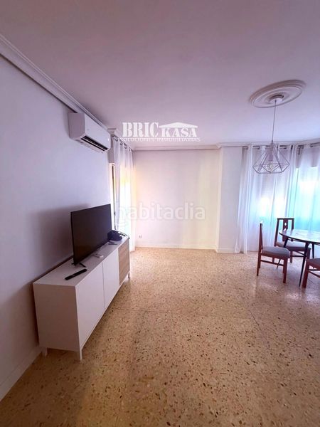 Foto 3dc0bdbb-6c69-4e04-8d0a-33f04b173a09. Rent flat with heating in Centro Cáceres