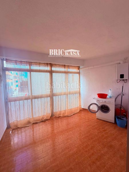 Foto 881b1235-ff6d-4491-b33b-ba3c11df4ed4. Rent flat with heating in Centro Cáceres