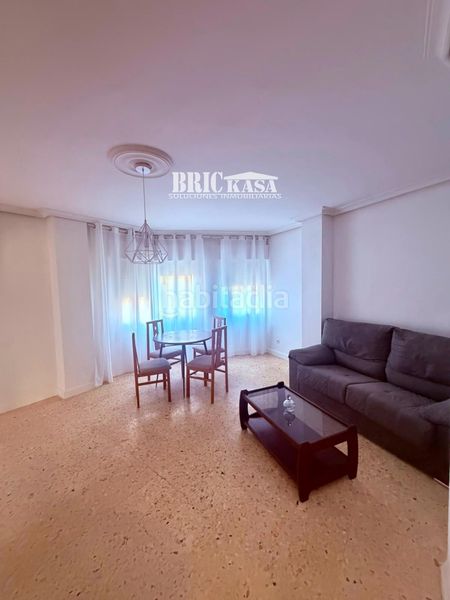 Foto fe78e336-e964-4a58-b487-5a7b2eea3124. Rent flat with heating in Centro Cáceres