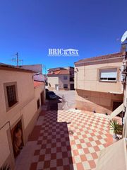 Lloguer Casa  N/a. Casa amplia con terraza en alquiler  torreorgaz