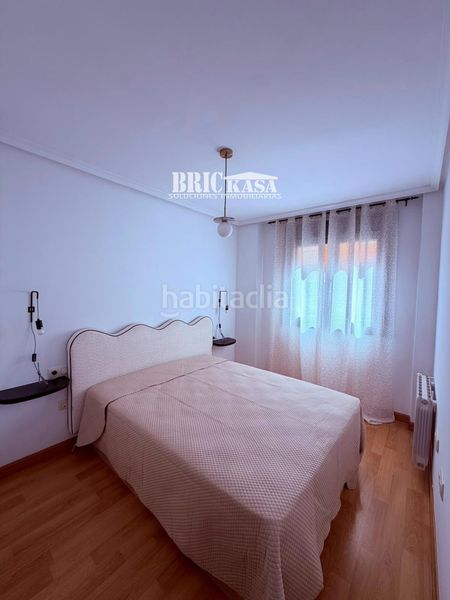 Foto 7e7d7edf-3cd9-4bbf-b949-9095be6c714e. Rent flat with heating parking in Centro Cáceres
