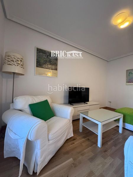 Foto c9f4fe7b-6e7d-47fd-8f8d-0f3aaeceb74f. Miete etagenwohnung mit heizung parking in Casco Antiguo Cáceres
