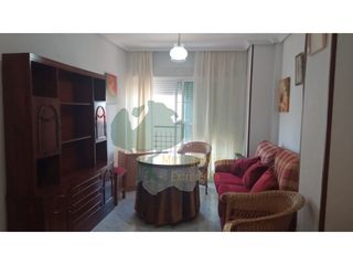 Lloguer Apartament a Casco Antiguo. Apartamento amueblado en zona de plaza de italia.