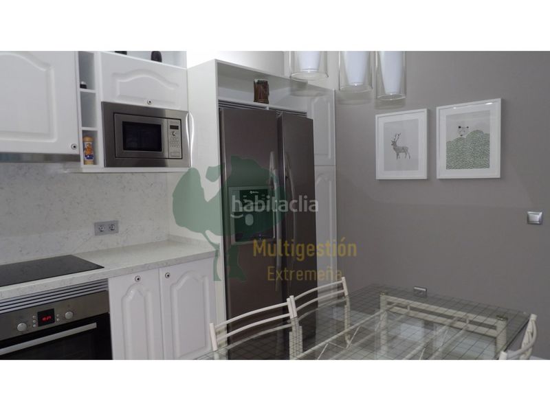 Foto b8f0bc9e-9cf9-4905-a7b7-165f3c5f8e4d. Casa adossada amb aparcament a Aguas Vivas - La Zambomba Cáceres