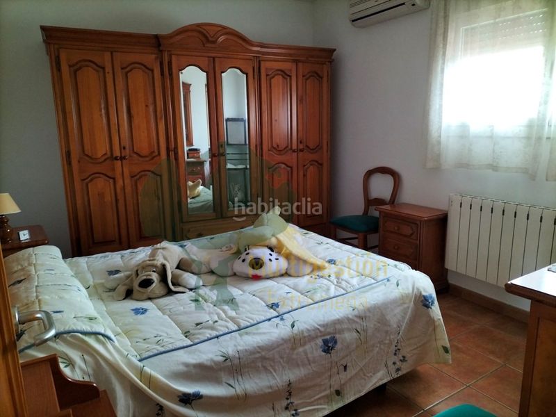 Foto 6817bb96-4f30-4f90-afd6-d01ca76a3935. Casa amb aparcament a Pedroso de Acim