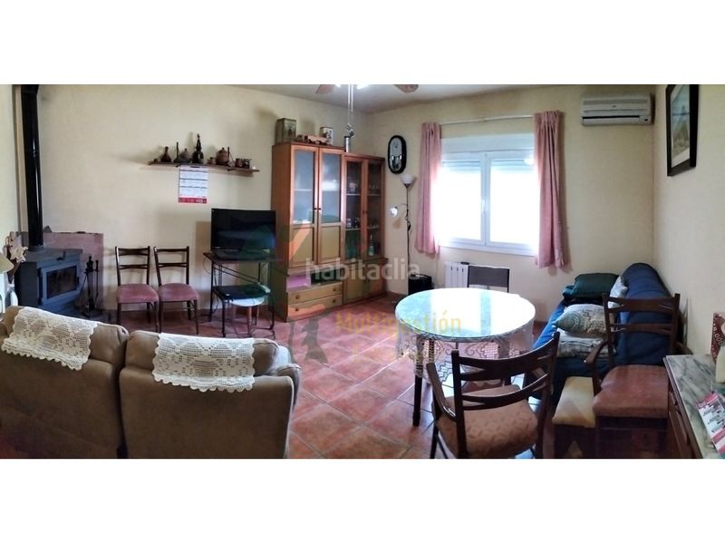 Foto 9739f470-c327-458c-a311-7b1f54b24828. Casa amb aparcament a Pedroso de Acim