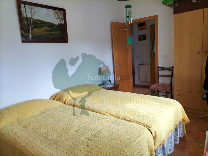 Foto faf05764-e547-4bb3-9deb-260bb21476a0. Casa amb aparcament a Pedroso de Acim