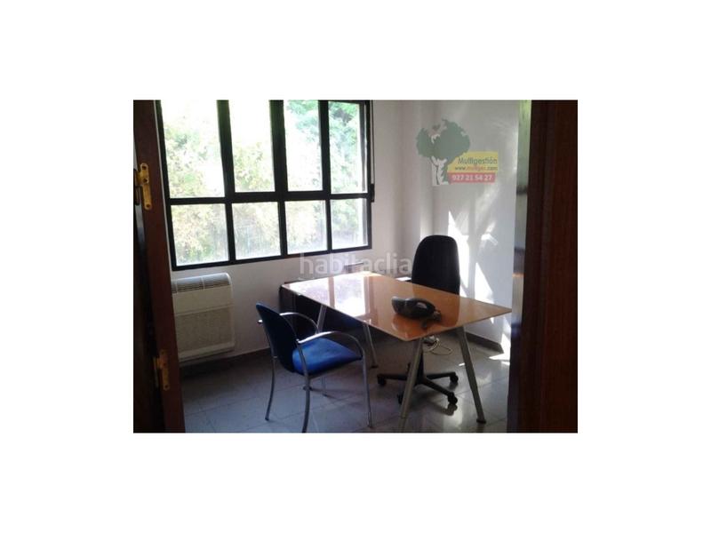 Foto ea8ffeae-86f3-4512-9017-4f99e6d34cde. Rent business premise in Ruta de la Plata Cáceres