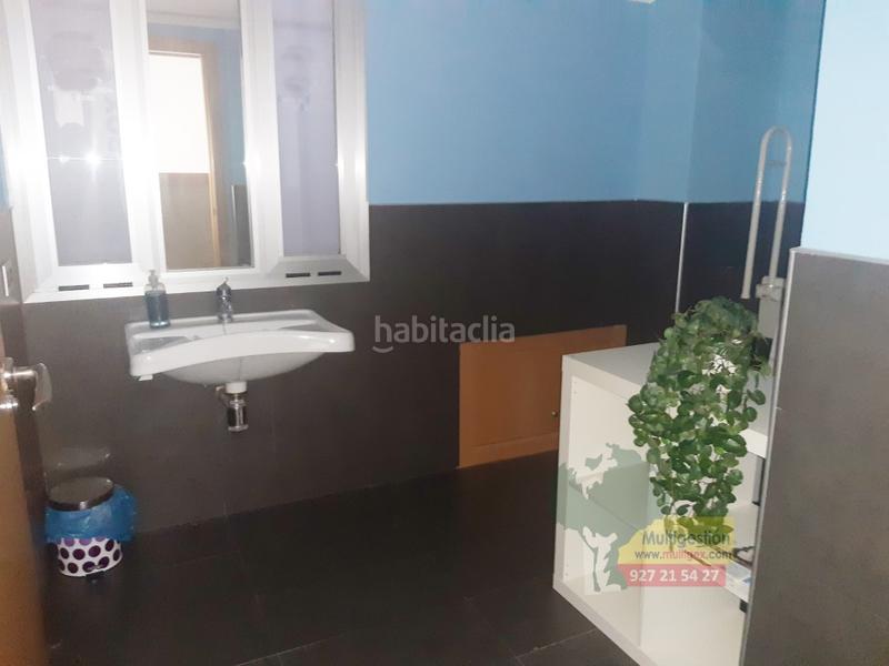 Foto c2b5970f-59fe-41db-85f9-4ac134eebb31. Lloguer local comercial a Centro Cáceres