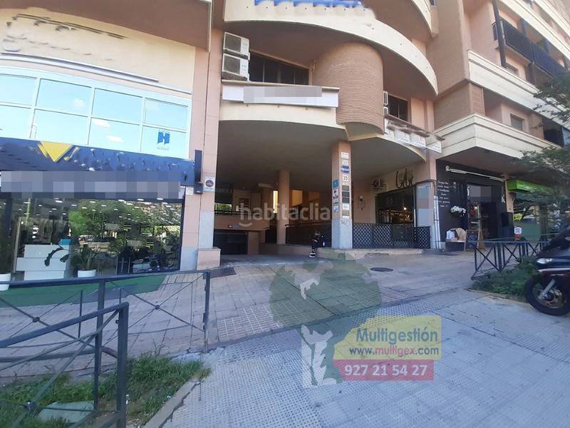 Foto b30322d8-d1e8-45e6-bf4b-c44098a6b2e5. Miete autoparkplatz in Centro Cáceres