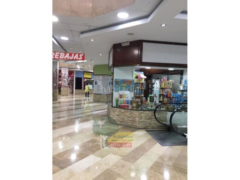 Foto 6ab3f372-003a-4e36-a1c4-453e3b67232e. Local comercial a Centro Cáceres