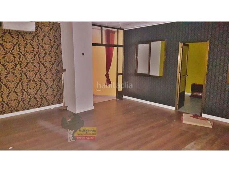 Foto 6c92ae21-2468-4927-a391-e288ea813618. Local comercial a Centro Cáceres