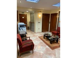 Miete Büro in Centro. Alquiler oficina x despachos independientes , zonas comunes.