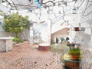 Maison à Casco Antiguo. Fantástica casa en plaza italia con precioso patio