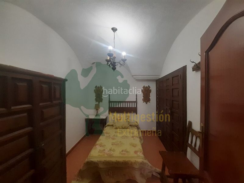 Foto 203bd214-01df-452d-8469-ed058372c6ac. Casa  en el centro en Torremocha