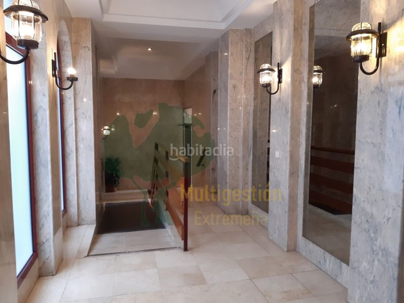 Foto 00382cc9-3748-4434-885a-77ed3dcd0c1a. Alquiler piso  en calle peatonal san pedro de alcantara. en Cáceres