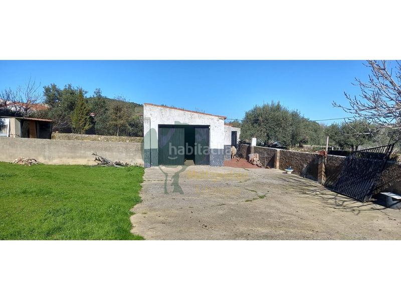 Foto ac7d4541-74ec-4d27-a398-282ea4cfbed5. Xalet a Sierra de Fuentes