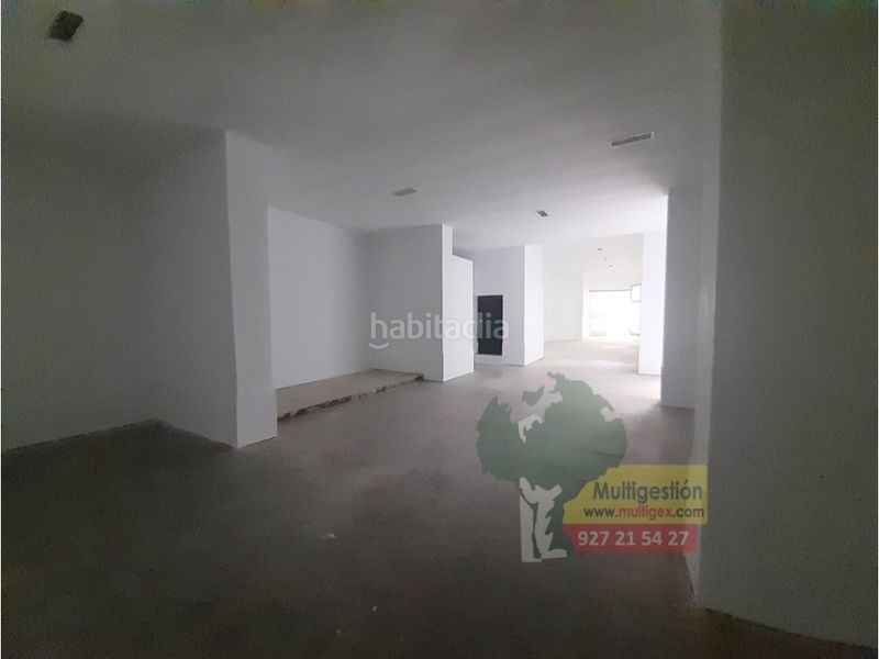 Foto d6dd2c02-81c1-40dd-aa8b-20361ca027d8. Local comercial a Centro Cáceres