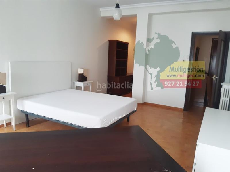 Foto 2a2a278a-3e36-4512-92b9-c5c377869744. Lloguer apartament a Centro Cáceres