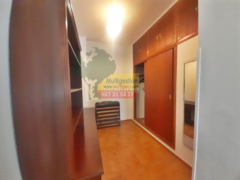 Foto 714315dc-6301-438d-b5d5-f66d4996ec6d. Lloguer apartament a Centro Cáceres