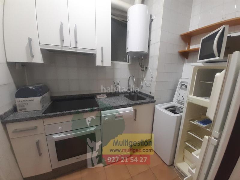 Foto db6a2ff4-1f8e-4671-b9e5-654ce0e03ffd. Lloguer apartament a Centro Cáceres