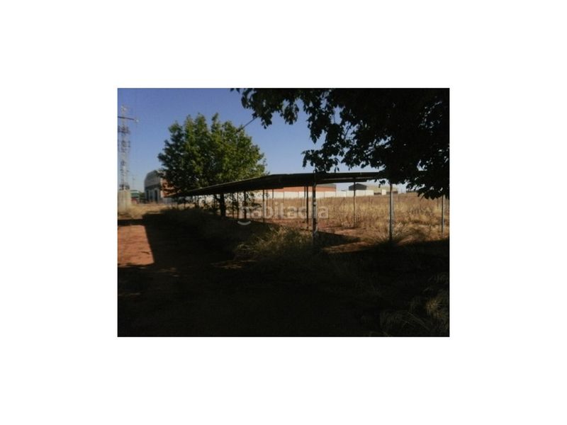 Foto 4d9e02fa-450c-4a06-b448-82b98a9caf2f. Nau industrial a nuevo Cáceres Cáceres