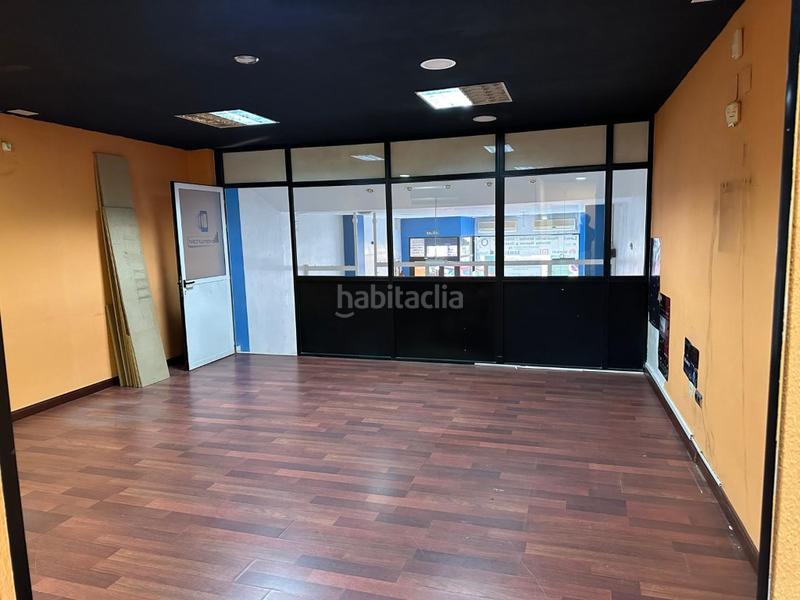 Foto ed597755-79a5-44c9-864a-b4f4591ed34a. Lloguer local comercial a Centro Cáceres