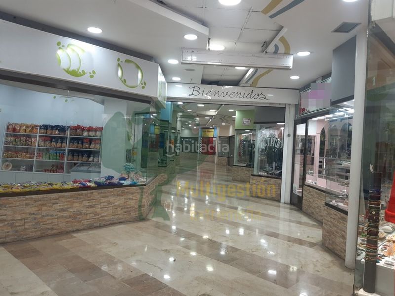 Foto 973bc9aa-9746-4a6a-b28d-566250723461. Local comercial a Centro Cáceres