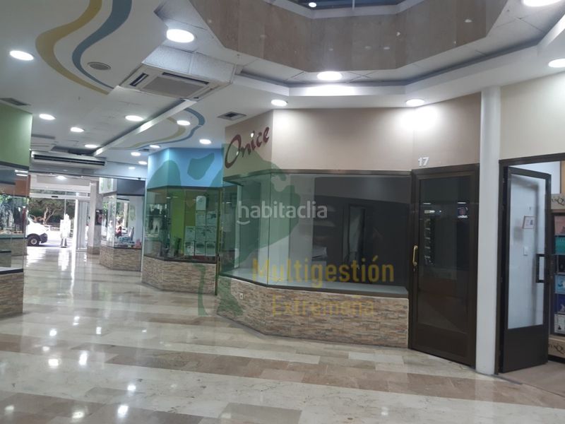 Foto ce98590f-df4e-483c-be85-f866d963071b. Local comercial a Centro Cáceres