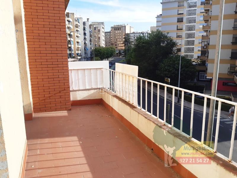 Foto a26cc696-6794-4200-814a-a5df4ba44abb. Appartamento in Casco Antiguo Cáceres