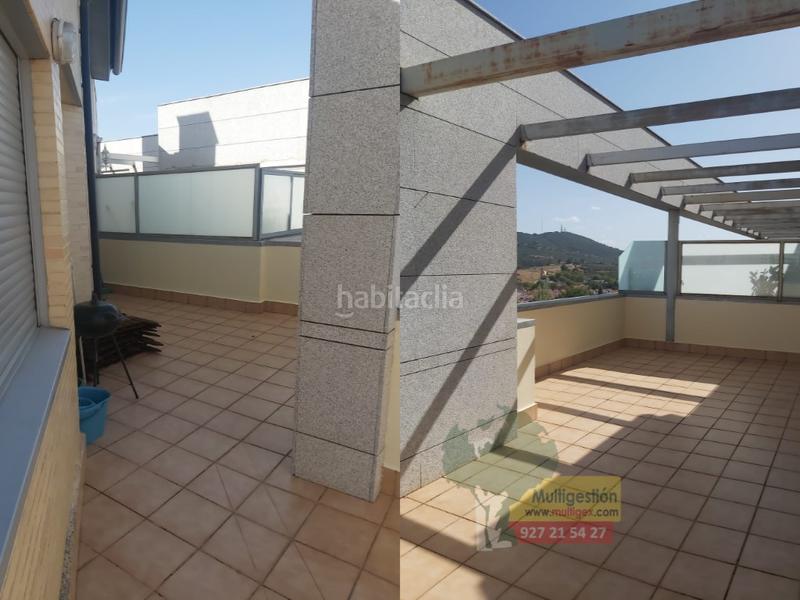 Foto 69d9c672-22b6-4882-957f-4bc760c6f574. Affitto duplex con riscaldamento parcheggio piscina in Cáceres