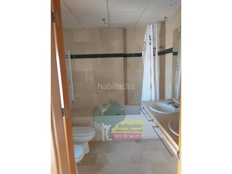 Foto 8b509969-5c27-405b-bea1-0963cefb6de7. Miete zweistöckige wohnung mit heizung parking pool in Cáceres