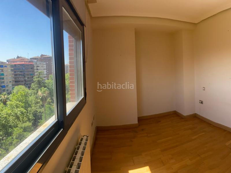 Foto 0a305cb6-9ad3-4195-b06b-8d8c0f240e40. Apartament amb aparcament a Centro Cáceres