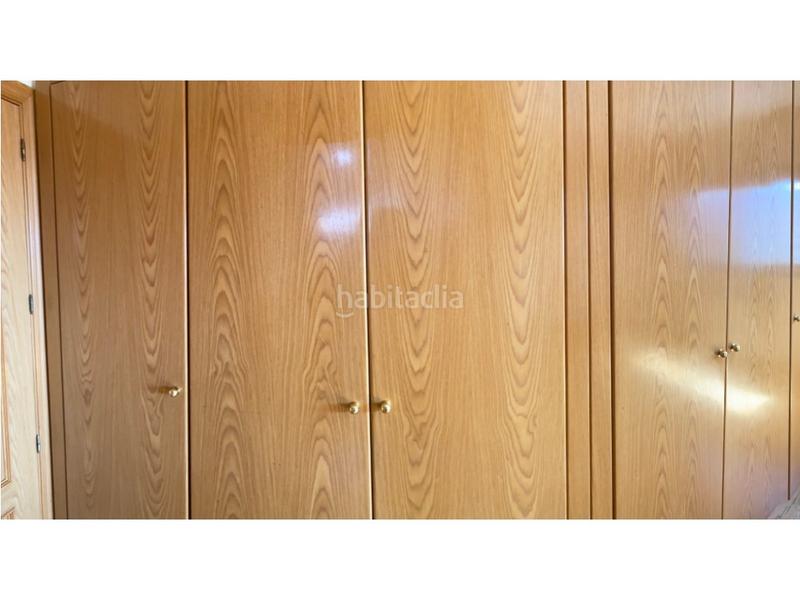 Foto 58e38e9a-6e0d-4912-8577-147054159319. Apartament amb aparcament a Centro Cáceres
