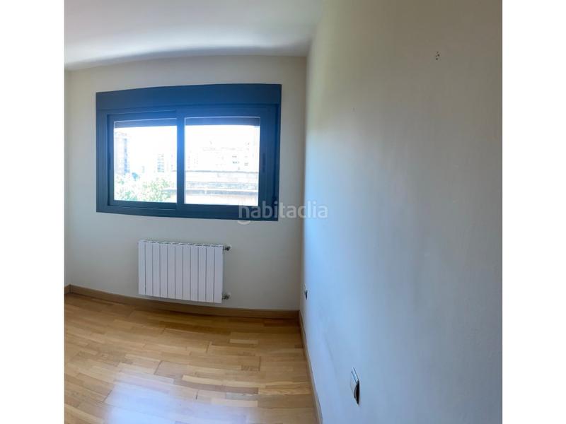 Foto a1d8edb9-5c62-4ae6-ab15-3ffa01e6032e. Apartament amb aparcament a Centro Cáceres