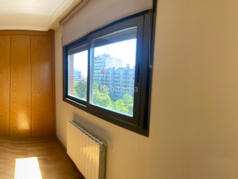 Foto c82e86c7-8169-4ad6-9d8d-3461af1f7b34. Apartament amb aparcament a Centro Cáceres