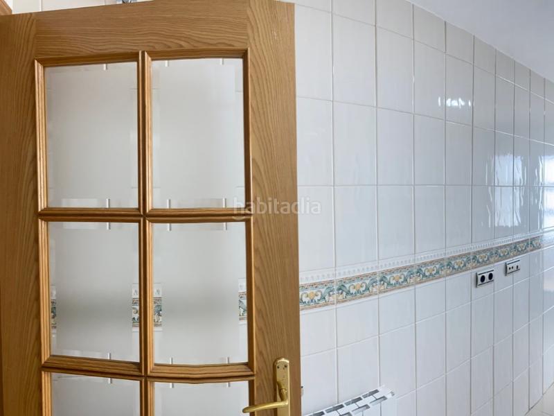 Foto e3cc749f-d03a-4380-8e4d-7b12901599da. Apartament amb aparcament a Centro Cáceres